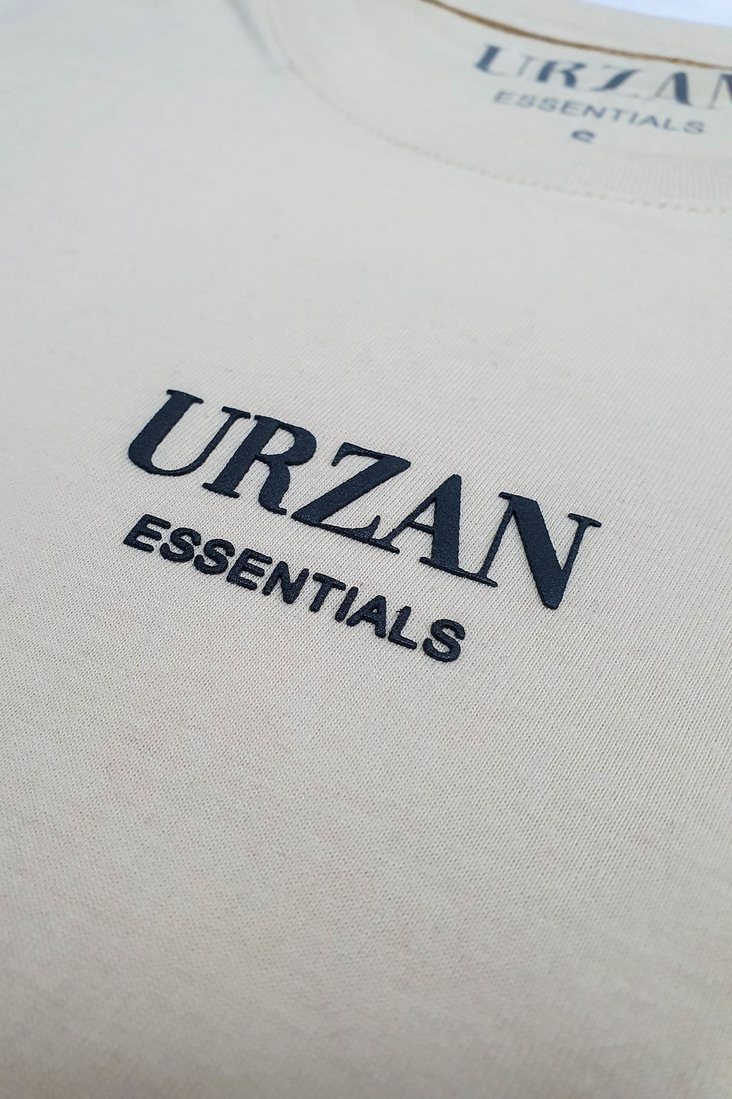 POLERA URZAN ESSENTIALS BEIGE