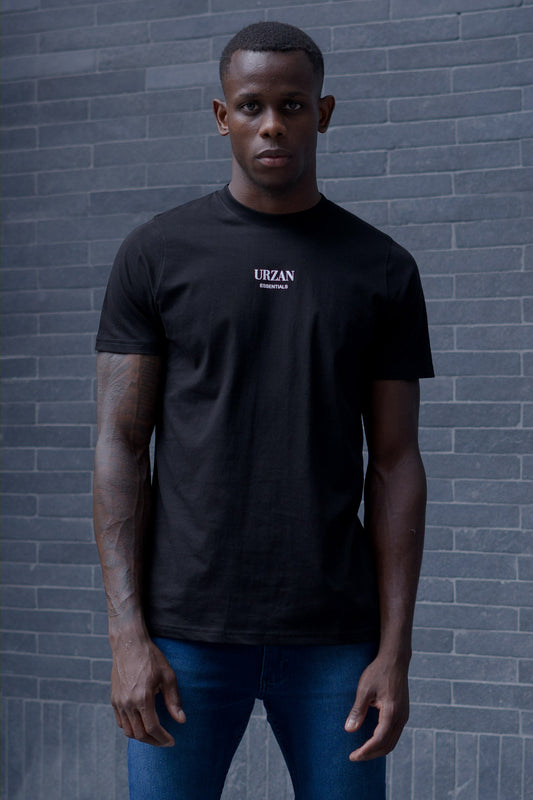 POLERA URZAN ESSENTIALS NEGRA