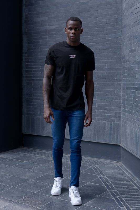 POLERA URZAN ESSENTIALS NEGRA