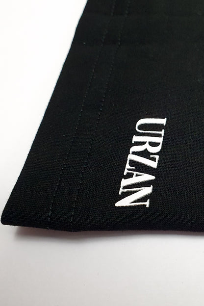 POLERA URZAN ESSENTIALS NEGRA